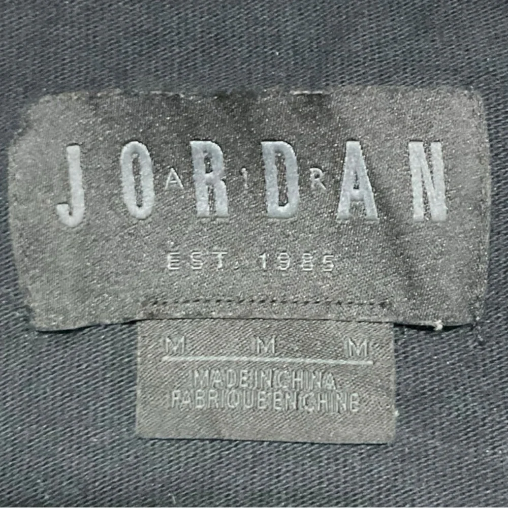 Jordan 💣 bold